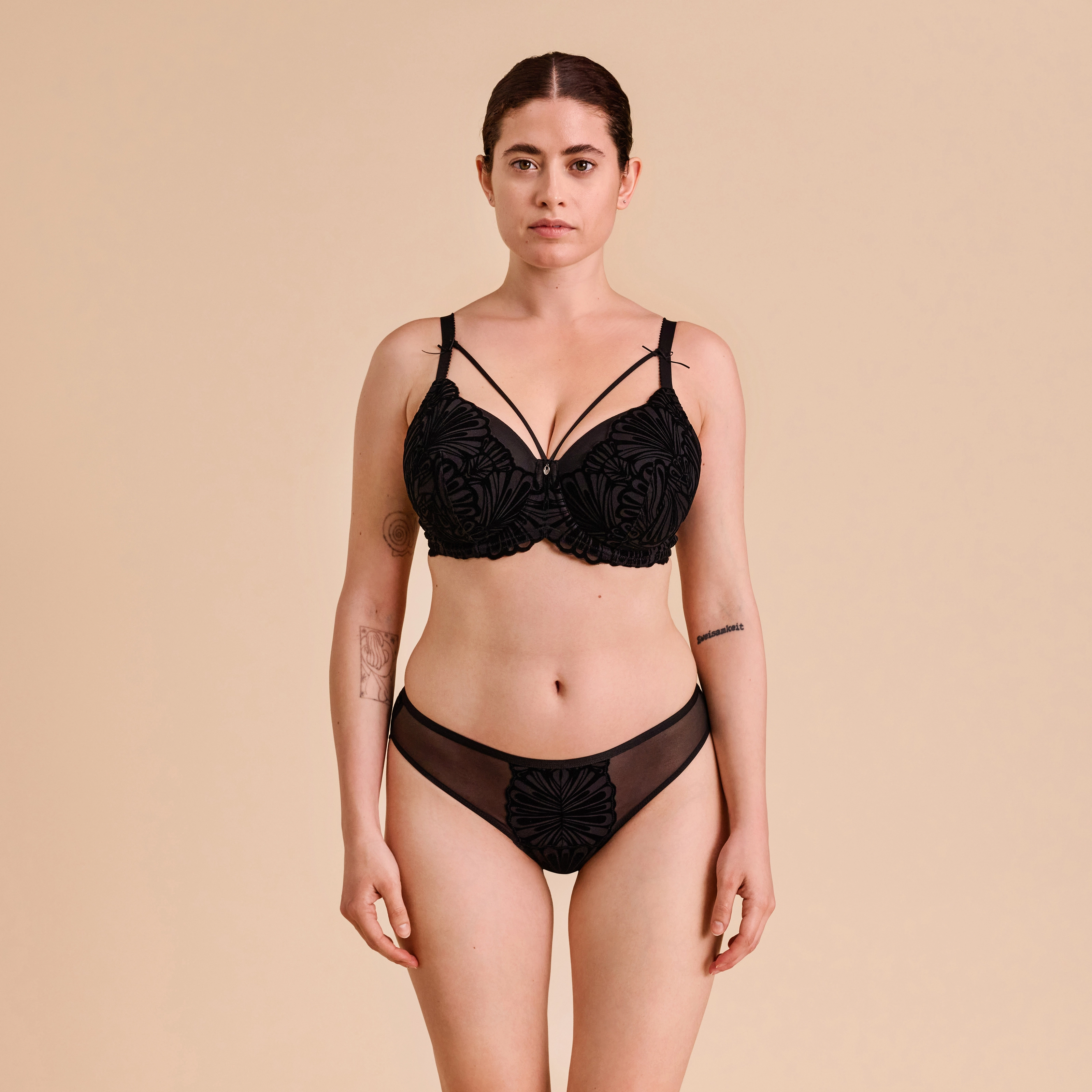 Valenzia BH mit Bügel, gefüttert in schwarz