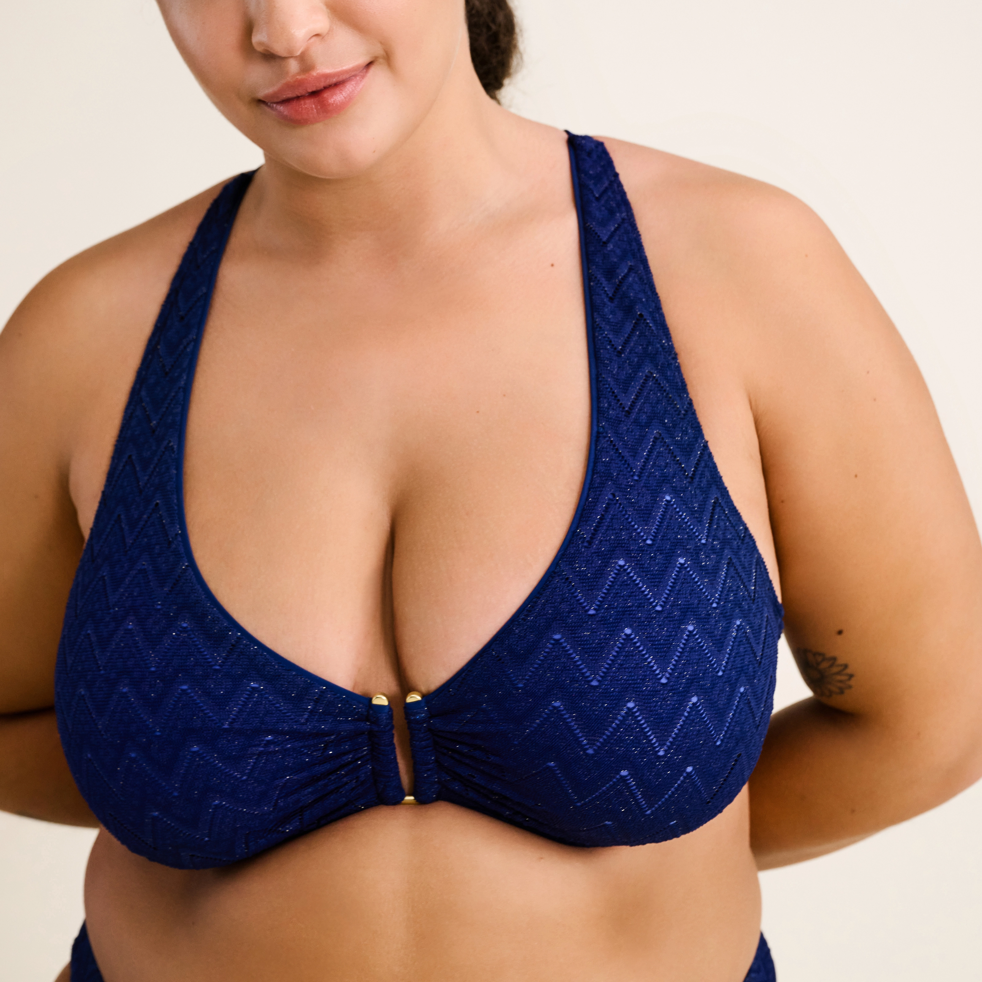 April Bikini Top mit Bügel ungefüttert in blau