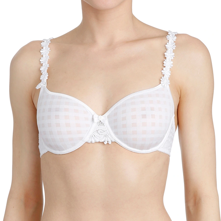 Avero, Weiss, large
