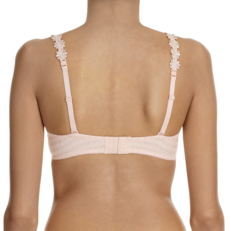 Avero, Rosa, large