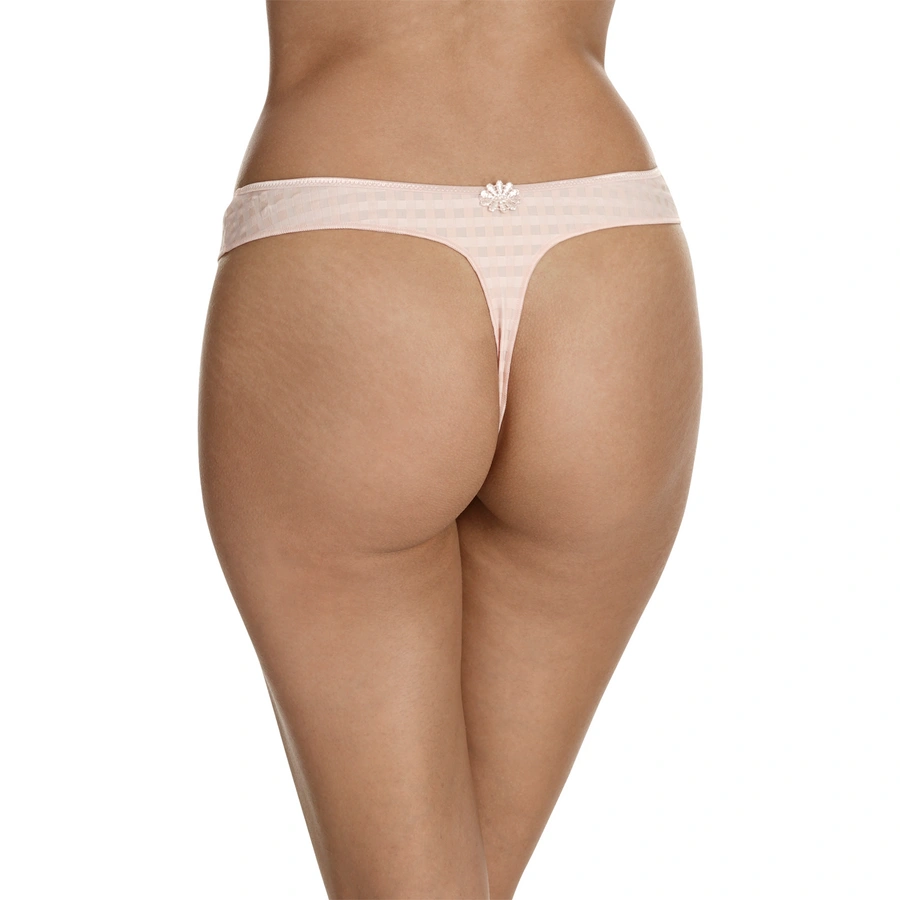 Avero, Rosa, large