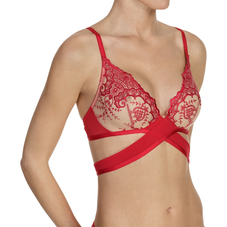 Evita, Rosso, large