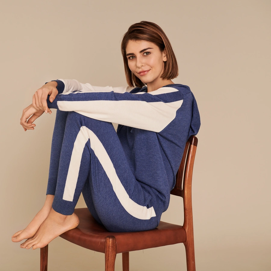 Maida, Blu scuro, large