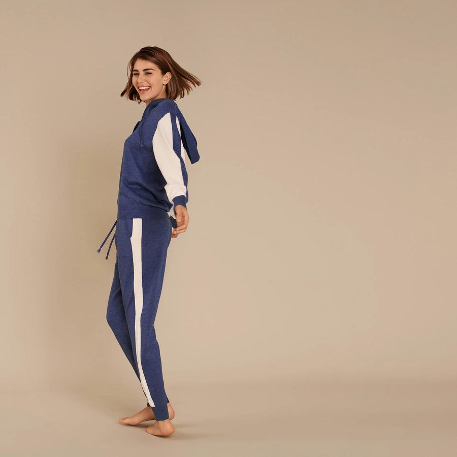 Maida, Blu scuro, large