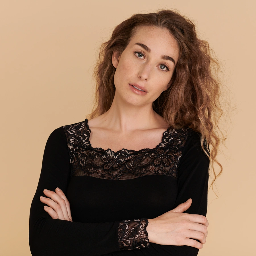 Luxury Desire, Schwarz, large