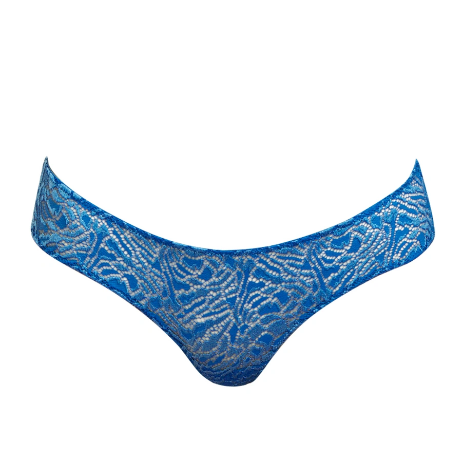 Tharp, Blu, large