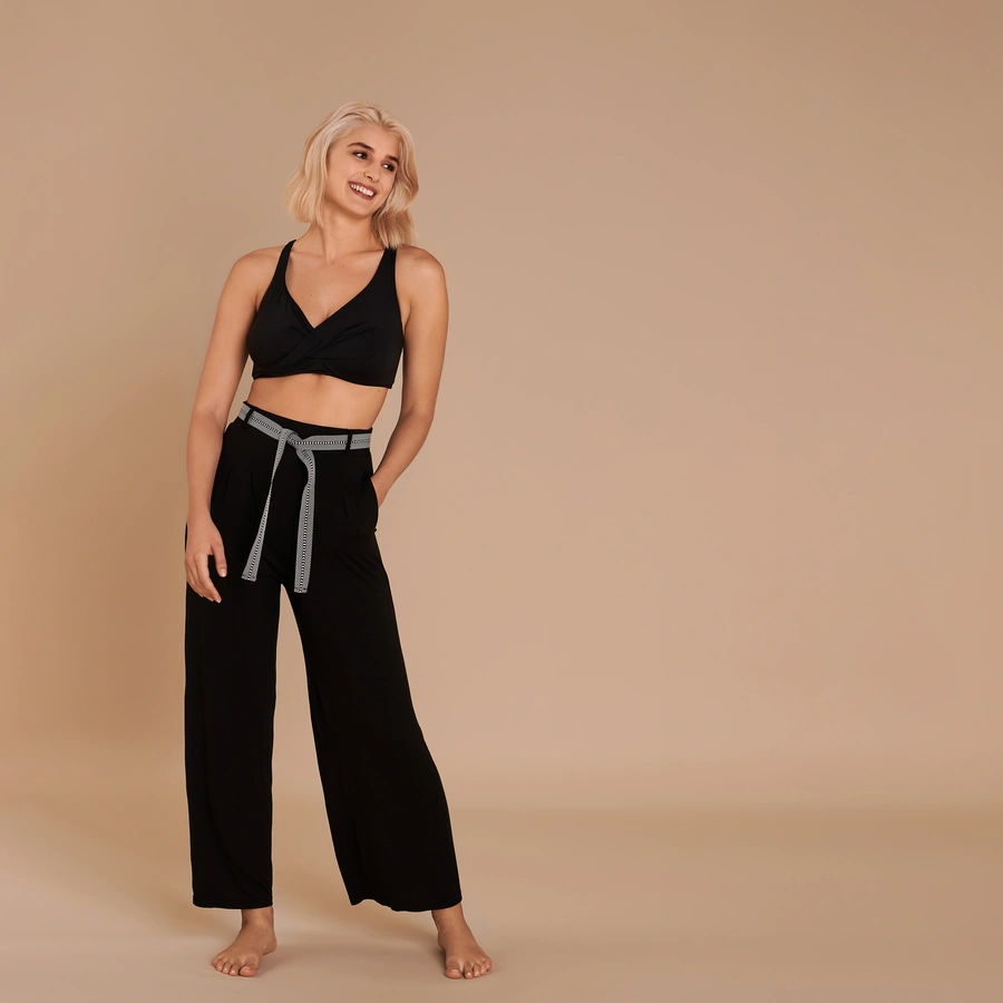 Melba, Schwarz, large