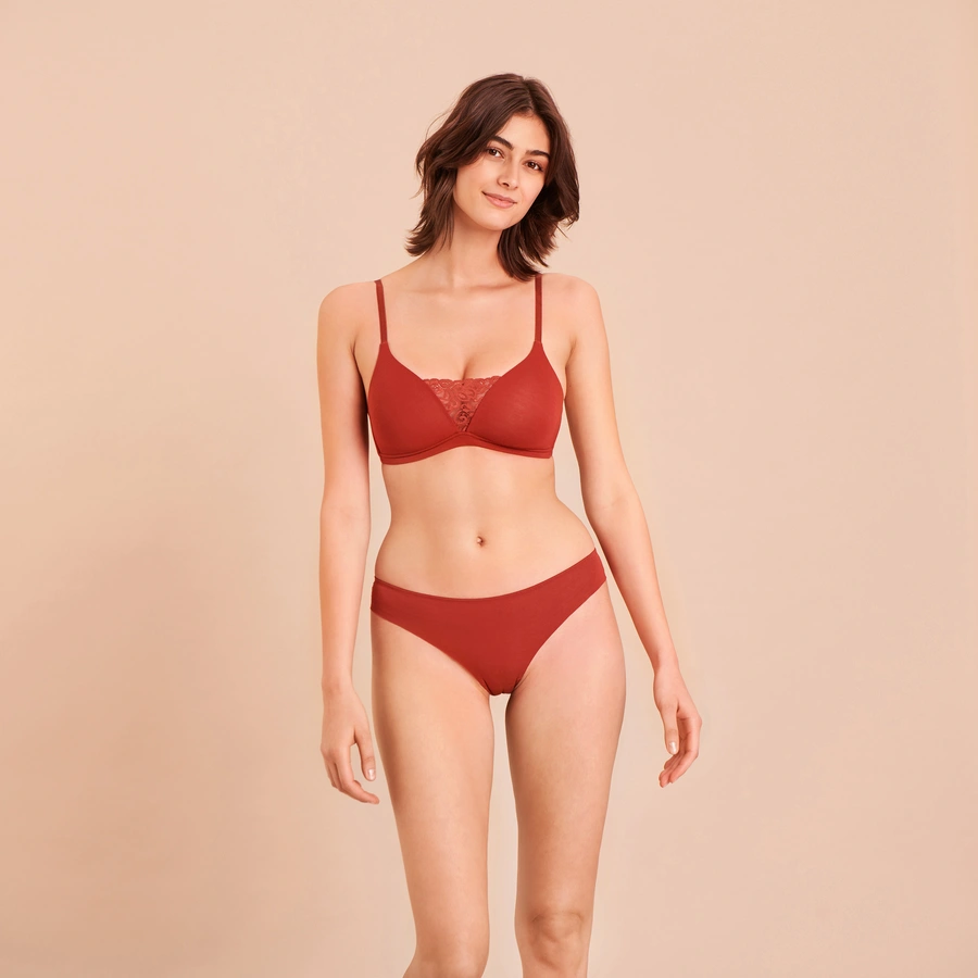 Cozy Beauty, Bordeaux, large