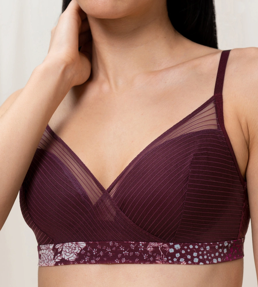 Lavish Spotlight, Rouge avec motifs, large