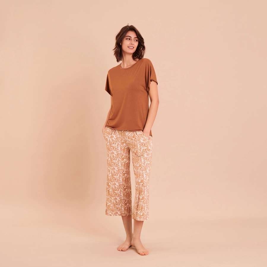 Nerisa_, Beige, large