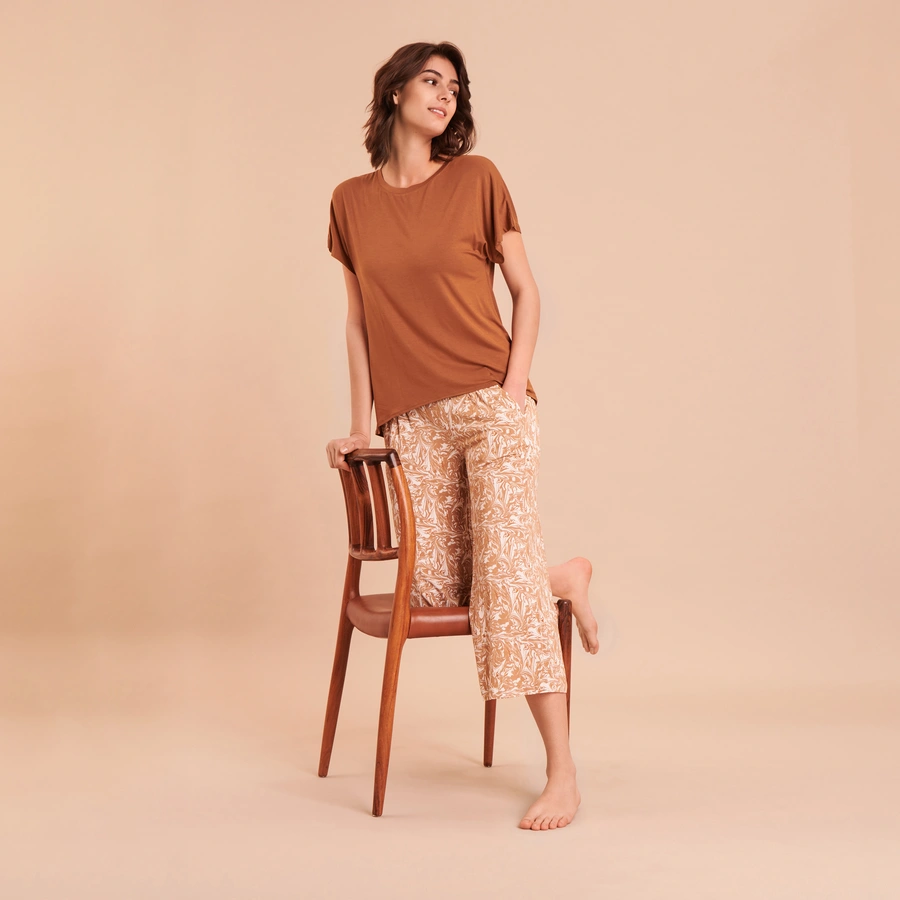 Nerisa_, Beige, large