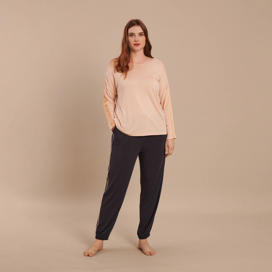 Nadine, Anthracite, large