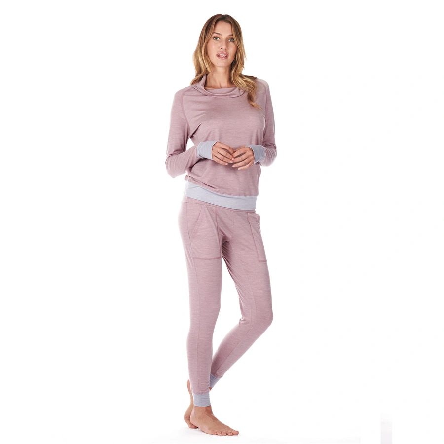 Stay Warm, Rosa, large