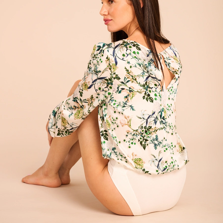Pacita, Blanc avec motifs, large