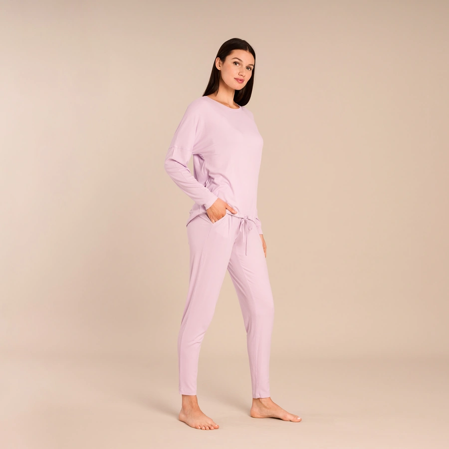 Pia, Violet, large