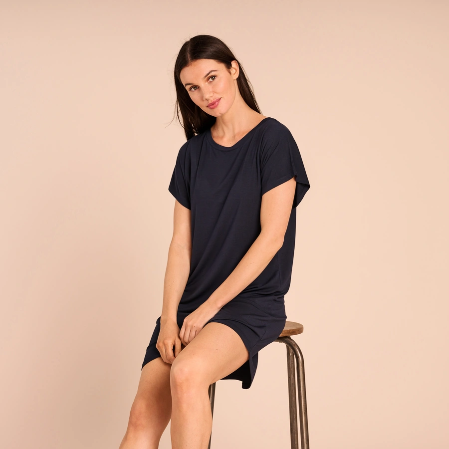 Petrona, Blu scuro, large