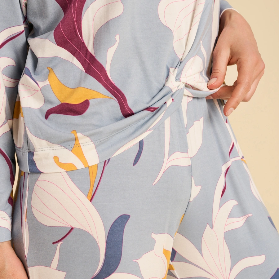 Riona, Bleu avec motifs, large