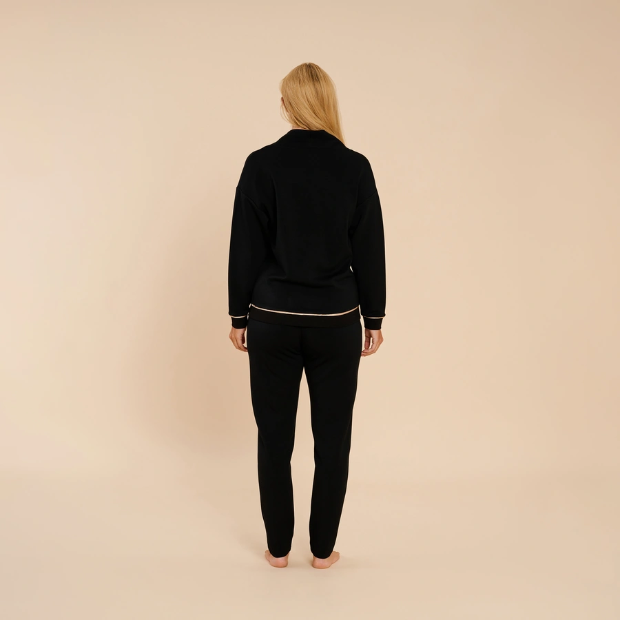 Sorrel, Schwarz, large