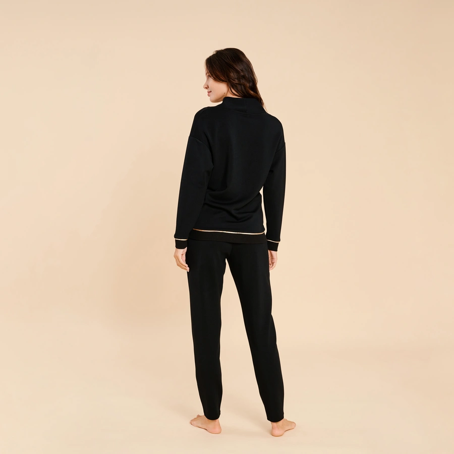 Sorrel, Schwarz, large