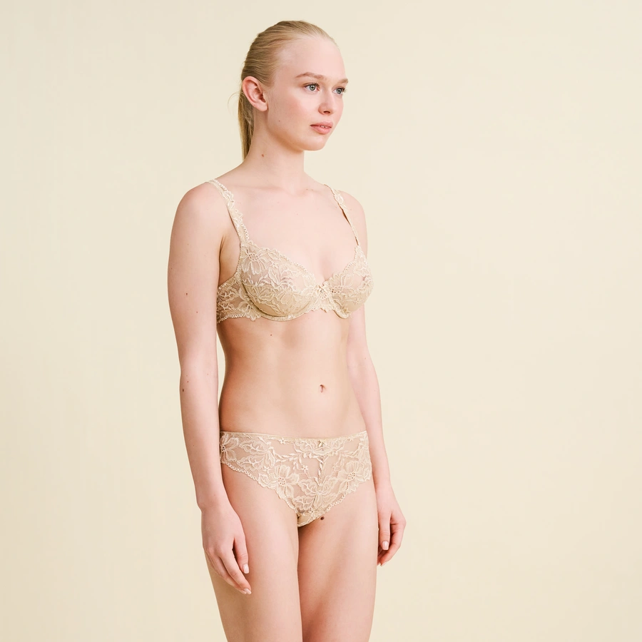 Luxury Desire, Beige, large