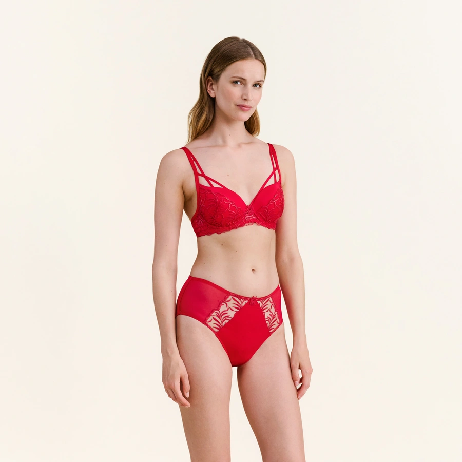 Beatrice, Crimson, large