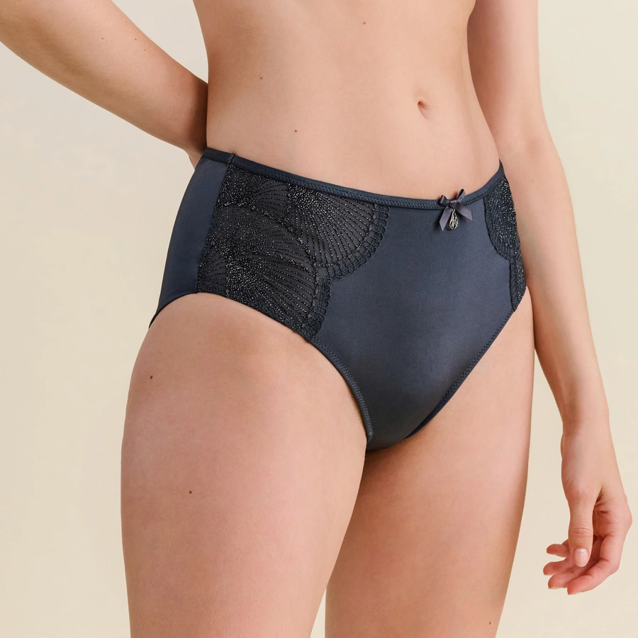 Belanda, Antracite, large