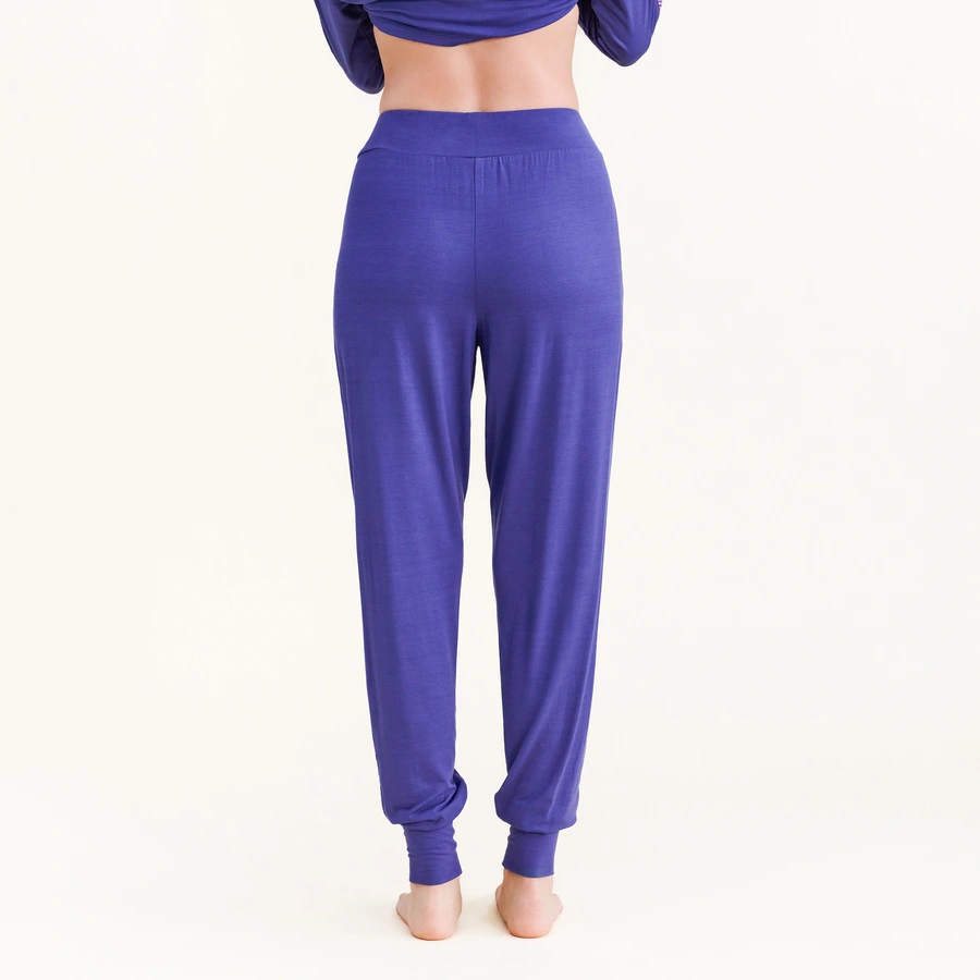 Bernetta, Bleu, large