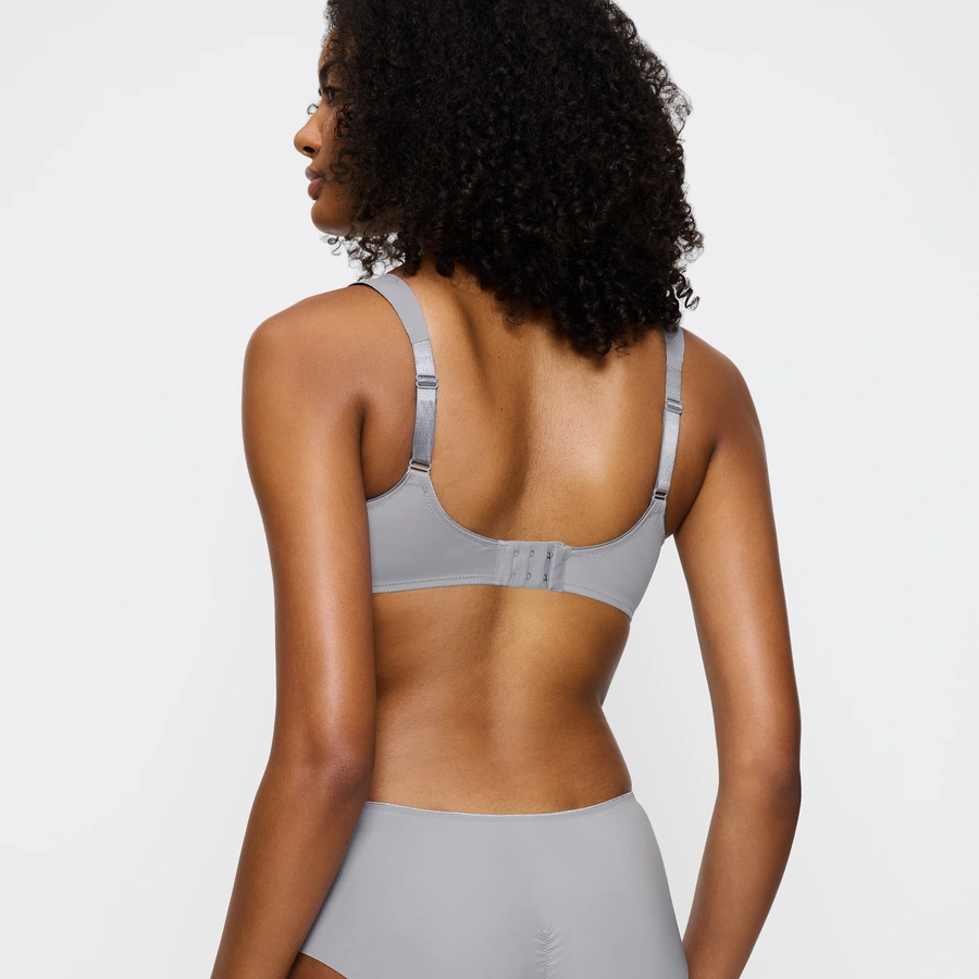 Essential Minimizer, Grau, large