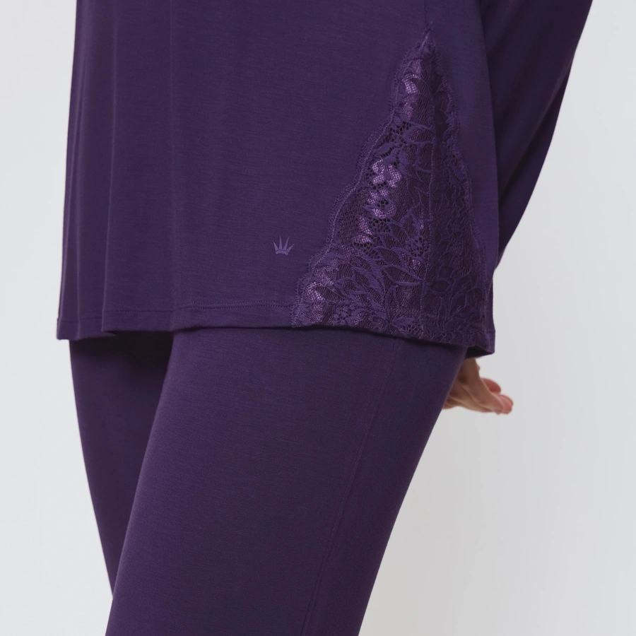 Timeless Sensuality, Lila, large