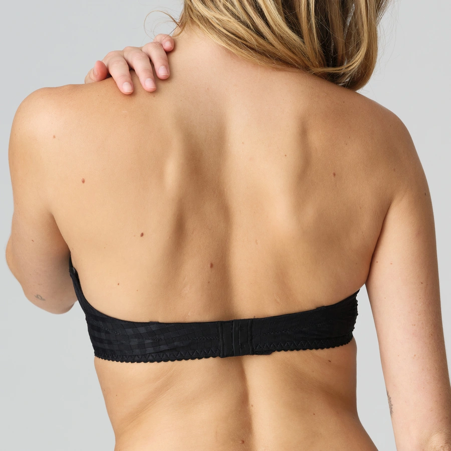 Avero, Schwarz, large