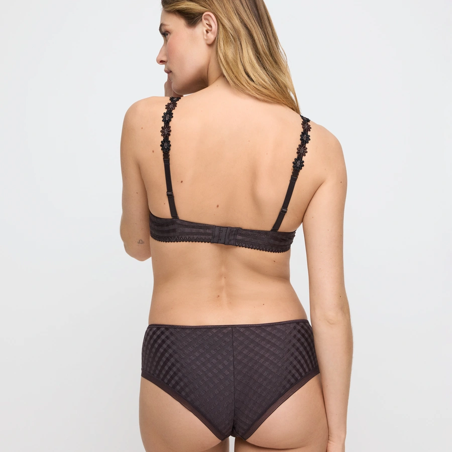 Avero, Marrone, large