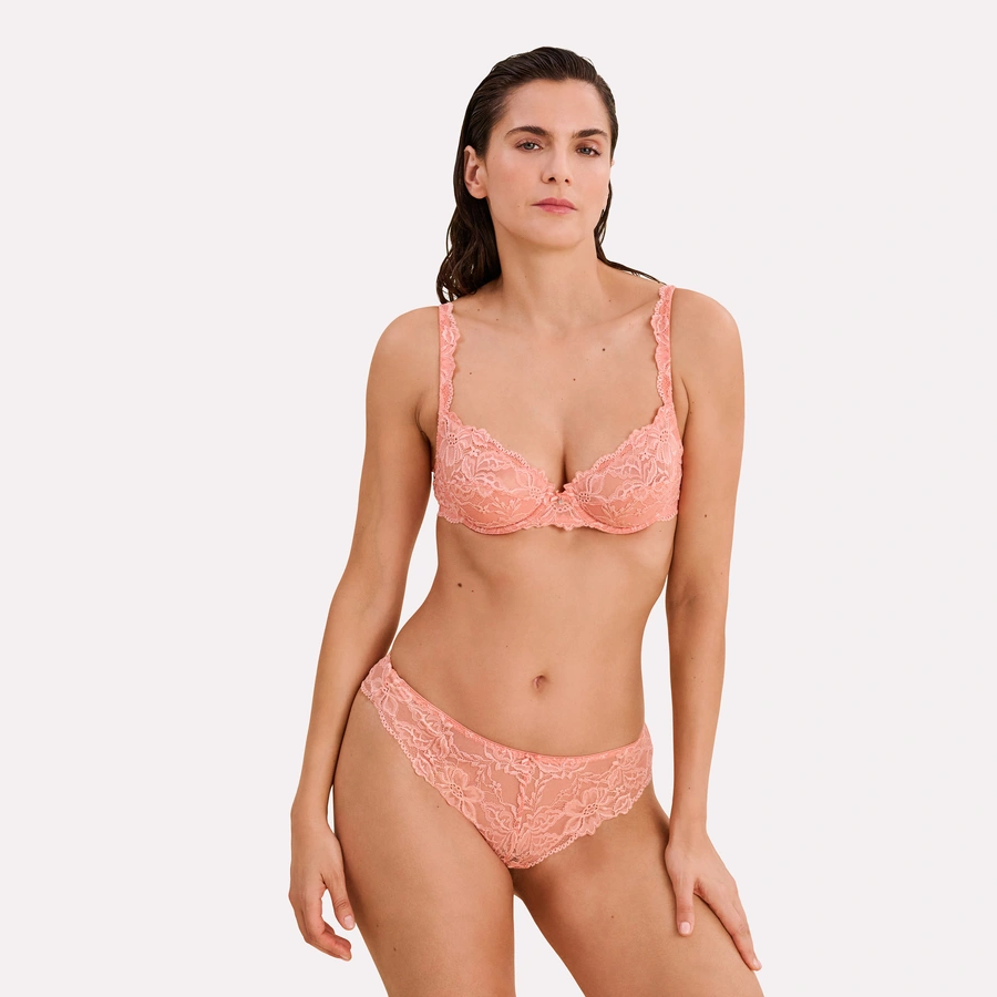 Luxury Desire, desert flower, large