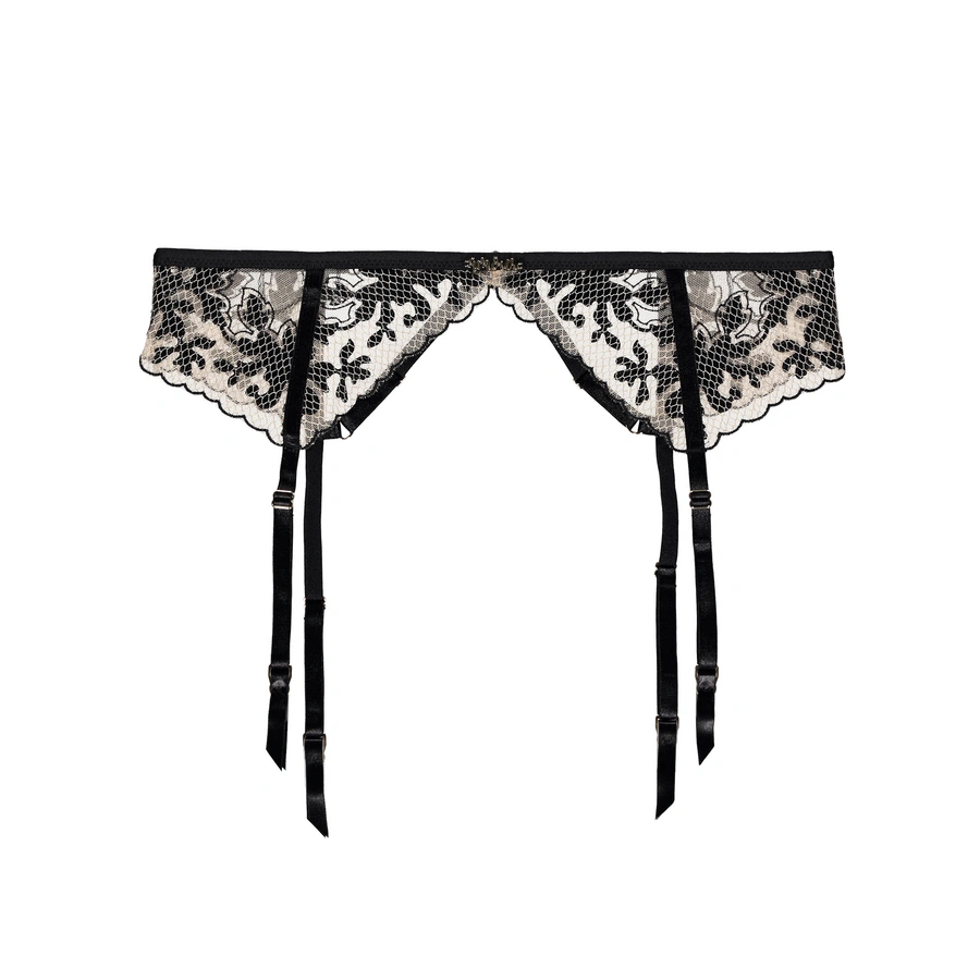 Camila, Schwa, large