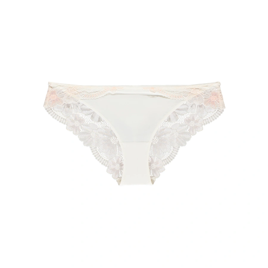 Cadence, Snow white, large