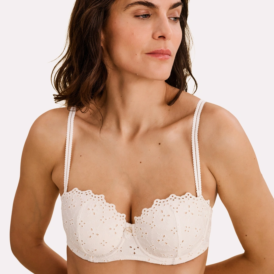 Clarice, Snow white, large