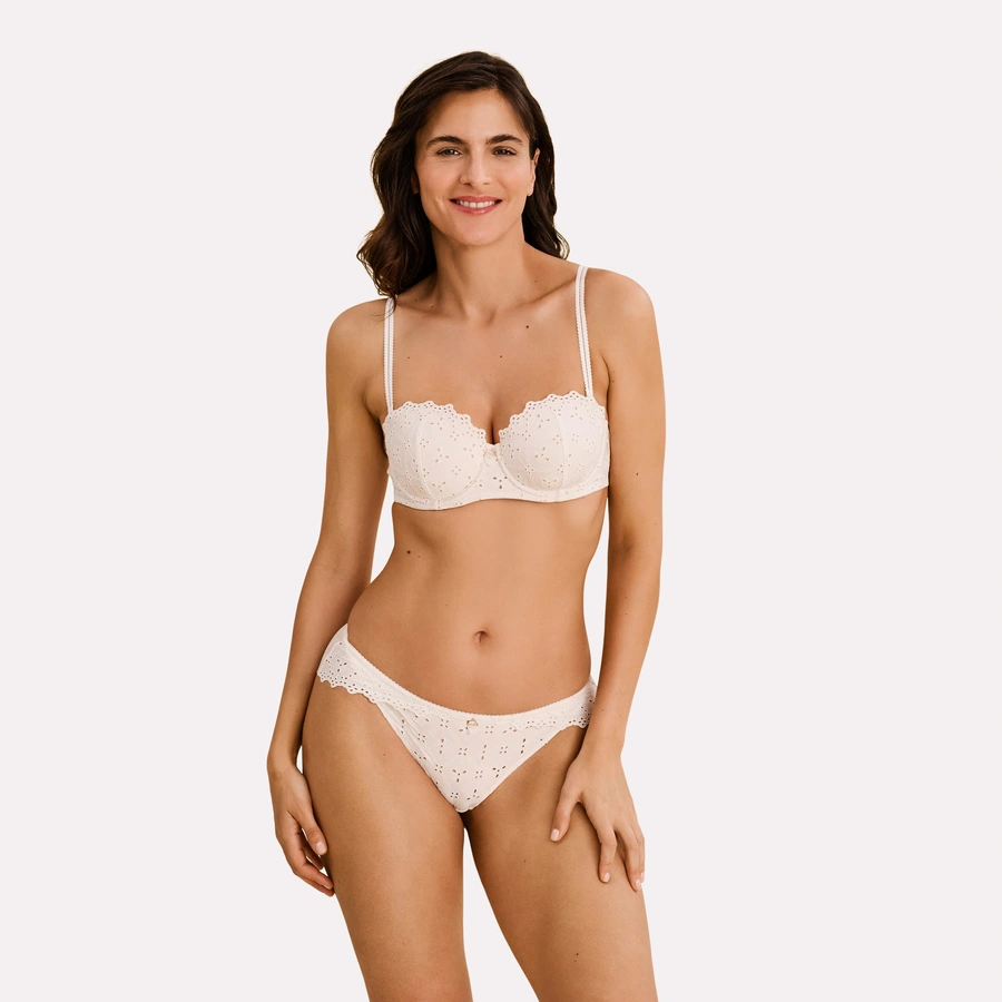 Clarice, Snow white, large