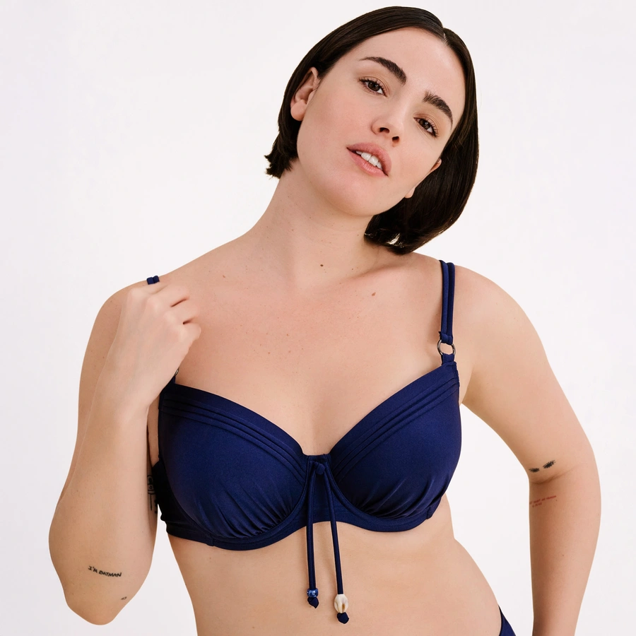 Crystal, Ocean cavern, large