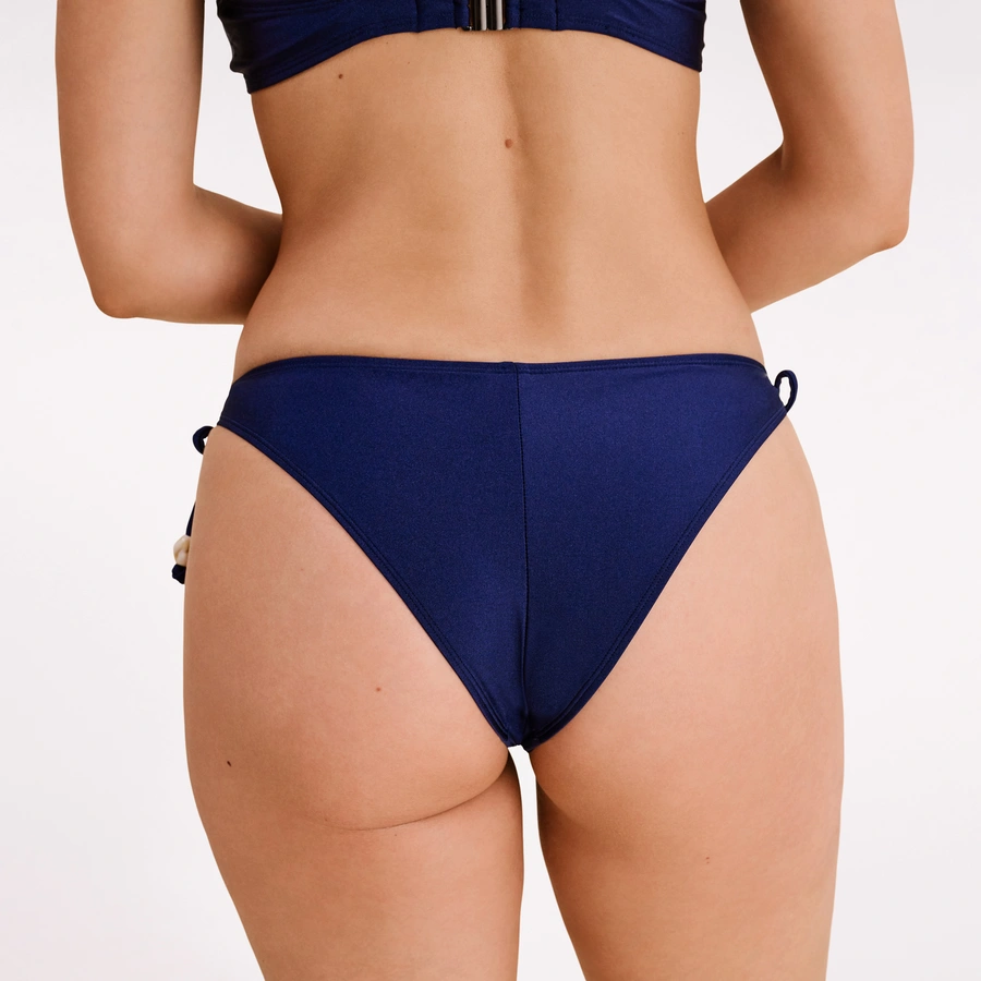 Crystal, Ocean cavern, large