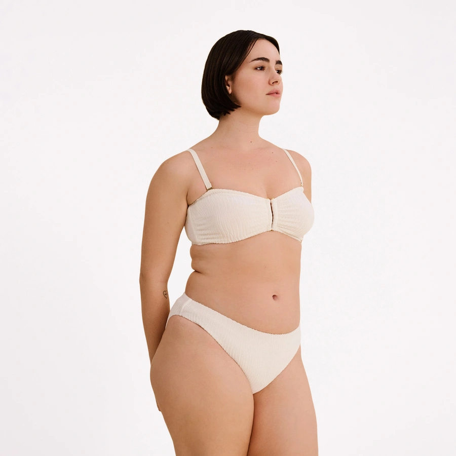 Candice, Snow white, large