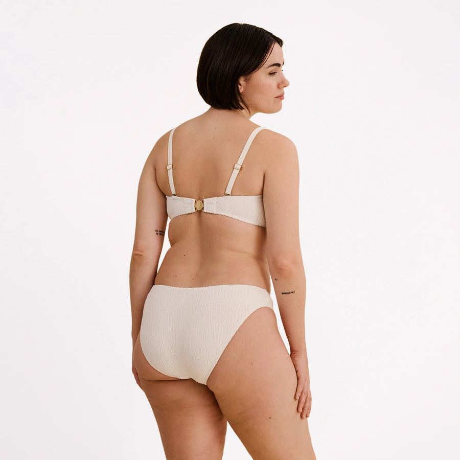 Candice, Snow white, large