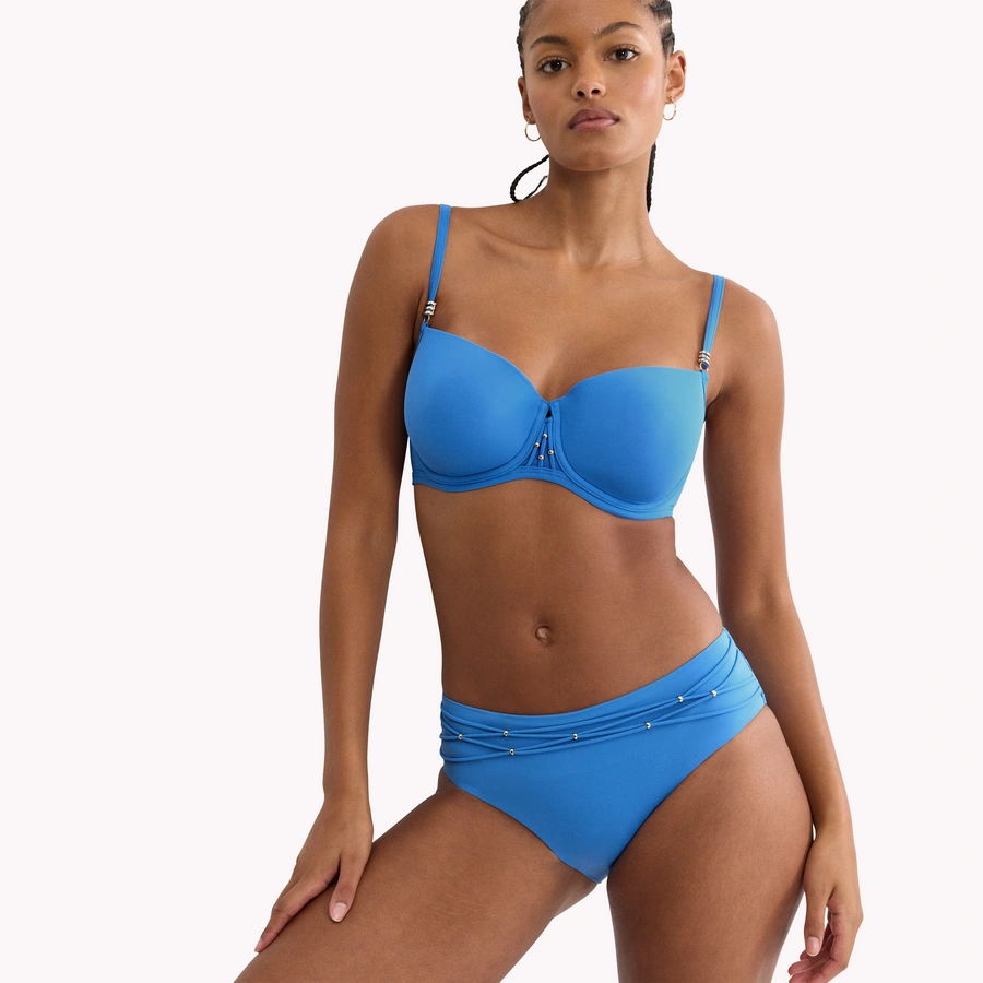 Palina Love by the Sea, Blu, large