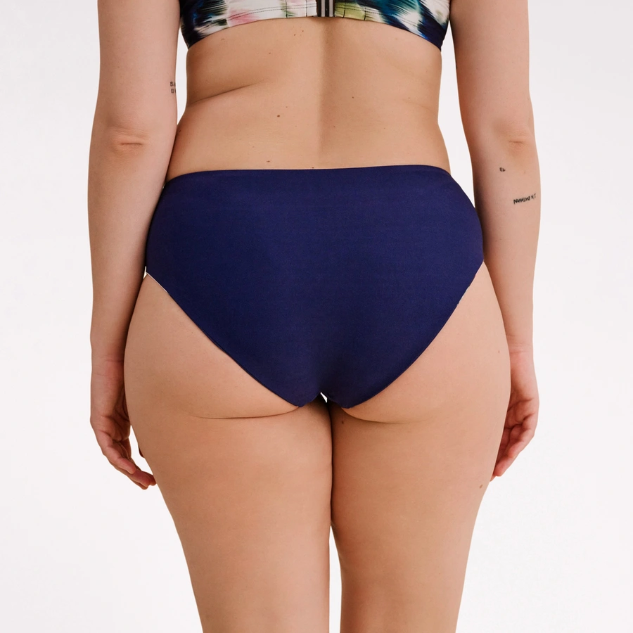 Carlotta, Dunkelblau gemustert, large