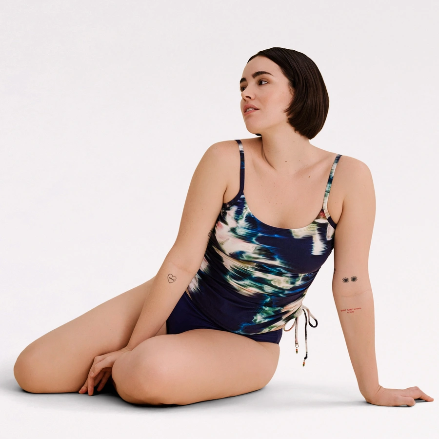 Carlotta, Dunkelblau gemustert, large