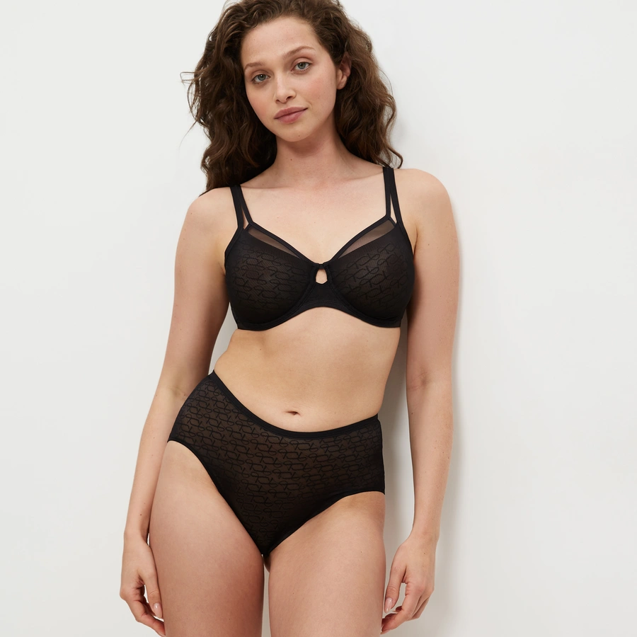 Triumph Signature Sheer, Nero, large