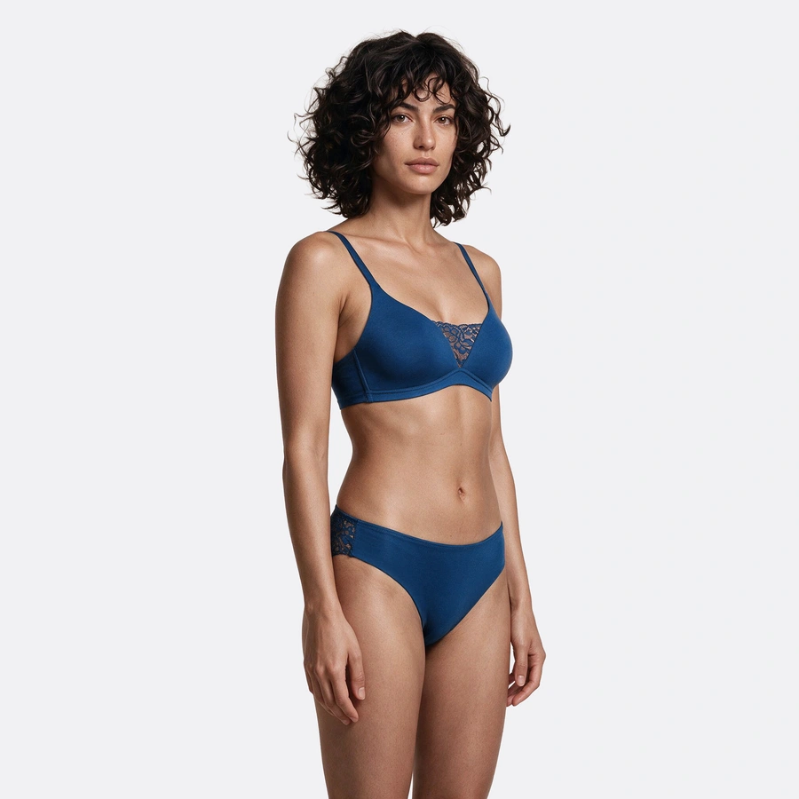 Cozy Beauty, Poseidon, large