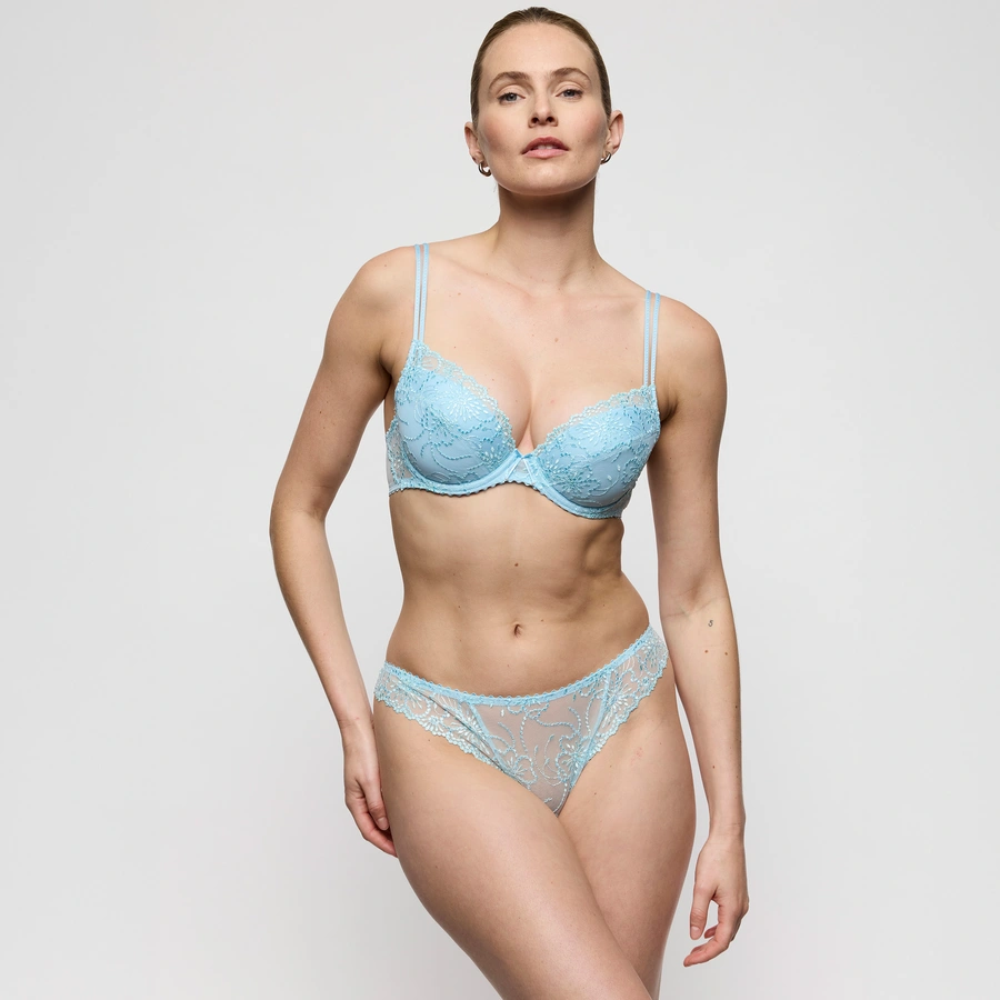 Jane, Bleu ciel avec motifs, large