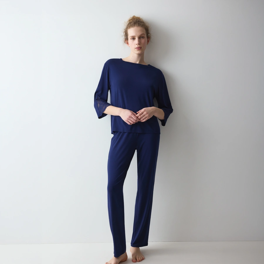 Amourette, Blu, large