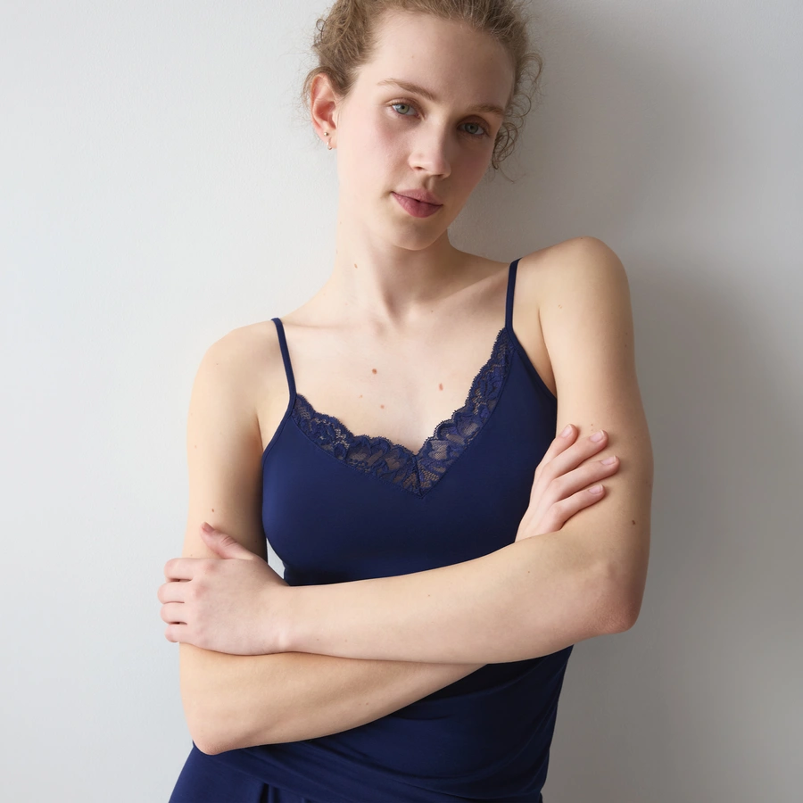 Amourette, Blu, large