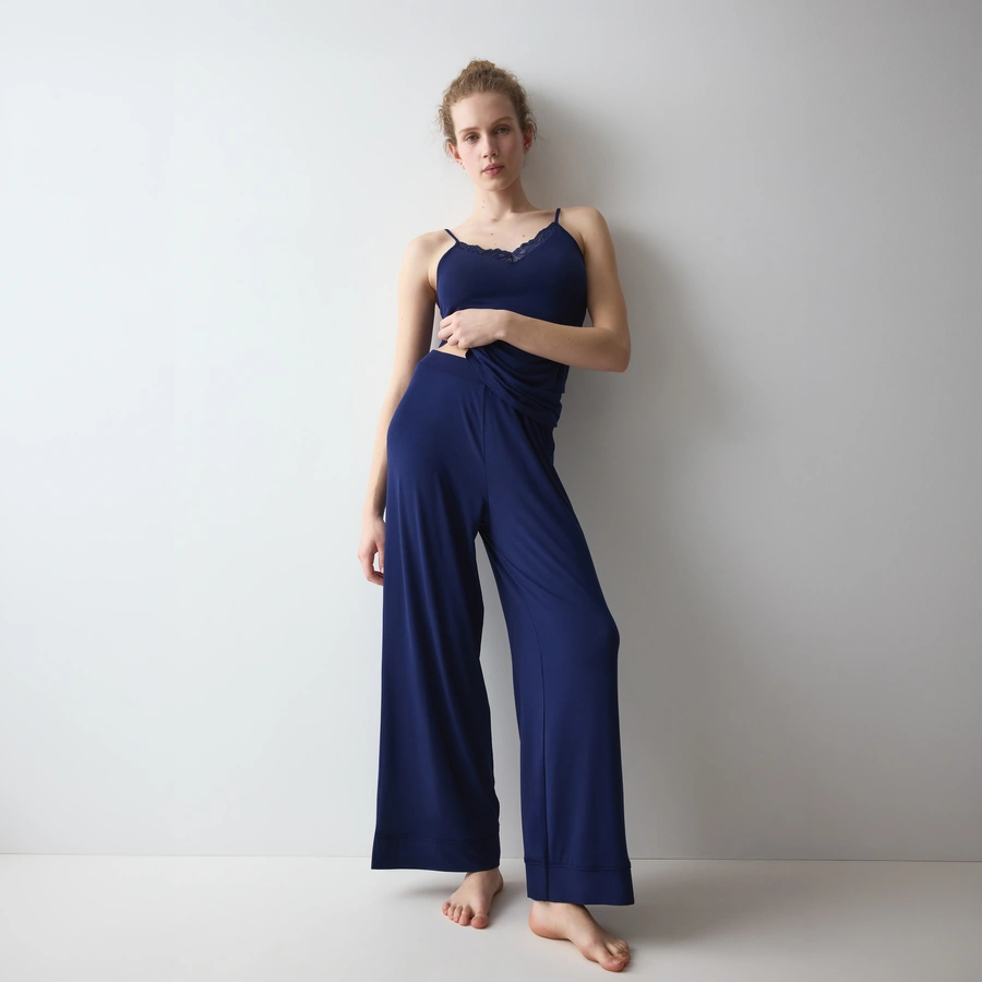 Amourette, Blu, large