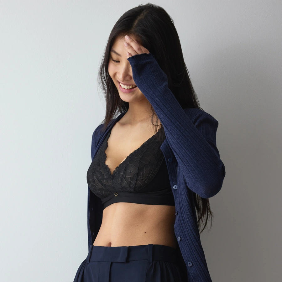 Love in Lace, Nero, large